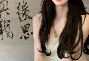 见证51cg4上网友的“神操作”，ios手机也仿佛能顶天立地