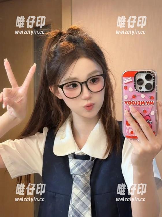 在51cg吃瓜网，热心的朝阳群众和你分享传送门里的瓜