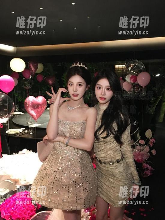 51cg吃瓜网 点击入口,一段视频把我引入51cg吃瓜网的奇妙世界,哈哈,好赞!