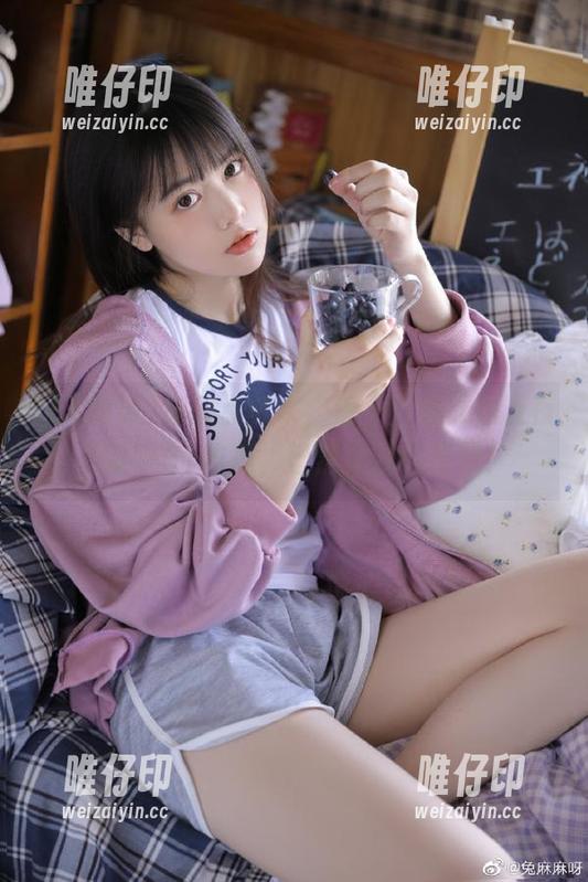 51吃瓜 链接点进来,保不齐会让你夜夜做梦—51吃瓜,已然是我的新欢!