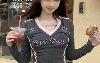 首页新鲜事：51吃瓜完美出品，吃完之后肚子还跟不上啊！