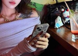66吃瓜网，入口太有吸引力，恨不得每天扎根在那儿！