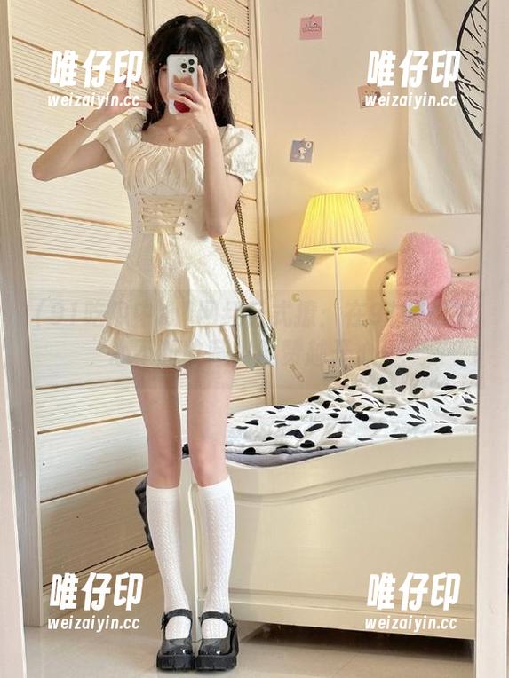 91吃瓜中心 网红花式撩:在91吃瓜中心不断收藏,越赞越开心!