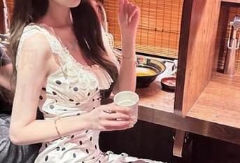 导航一指,吾爱吃瓜的你就能找到“91吃瓜网”,妥妥的瓜友明白人!
