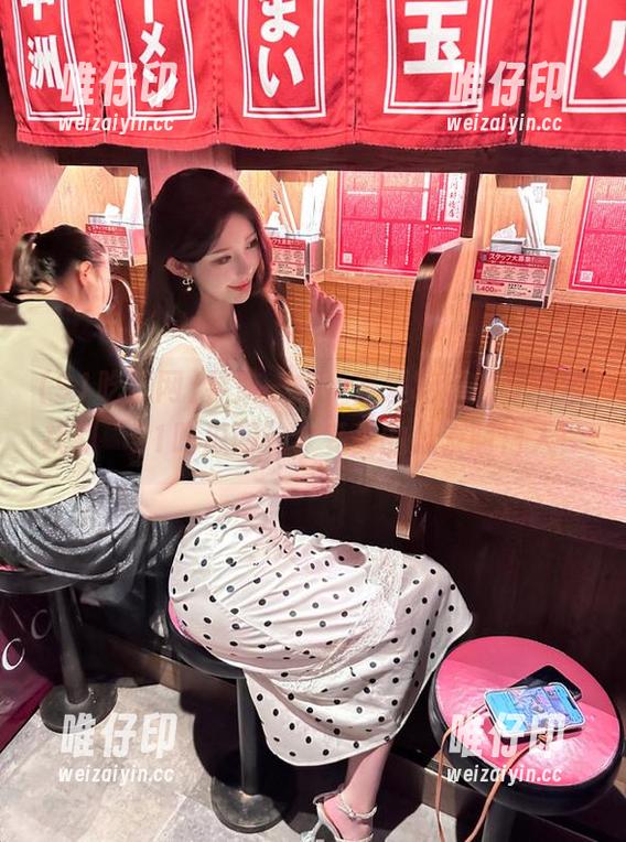 91吃瓜网 导航一指,吾爱吃瓜的你就能找到“91吃瓜网”,妥妥的瓜友明白人!