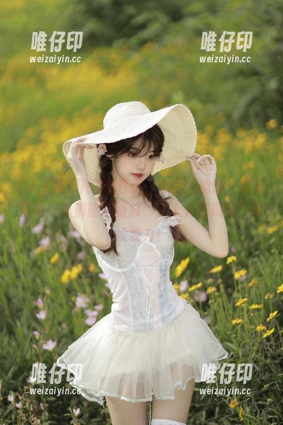 观看后，心里只能想：真希望每一天都能有新瓜，“人人吃瓜网”继续发力！