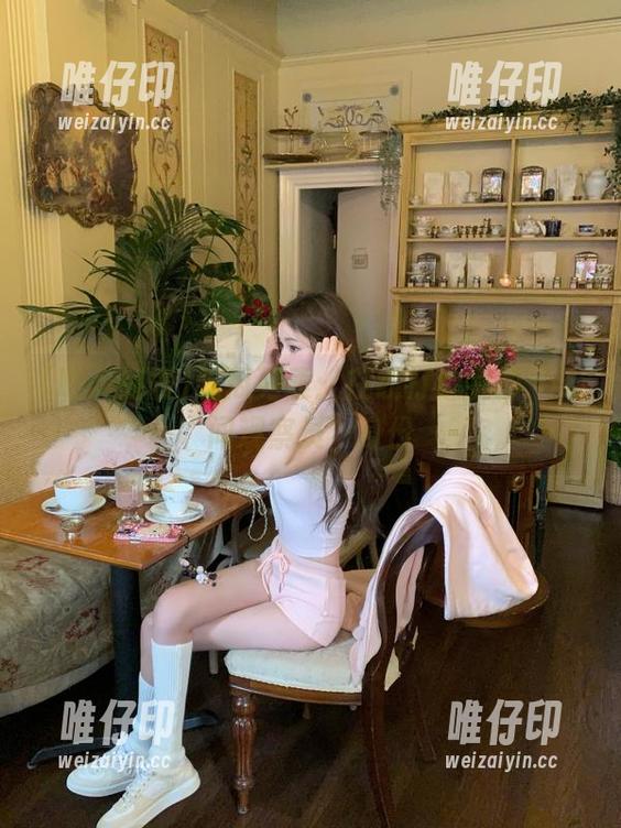吃瓜列表：在线打造我的“人间观察员”身份