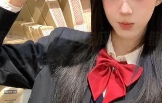 每次直达吃瓜列表，都像掉进去了一个不想出的坑。