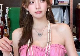 你听说了吗？最新吃瓜网的“免费吃瓜”库存一天比一天丰厚，让我决定不饿！