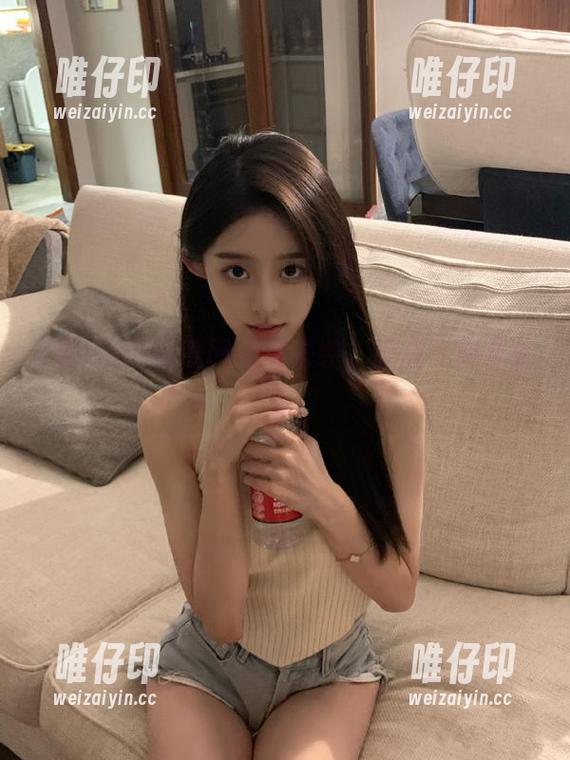 吃瓜网免费来袭，瓜皮下藏着啥？