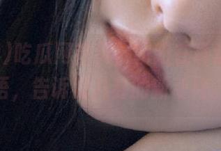 吃瓜网首页，朝阳在耳边轻声细语，告诉我八卦的新动向。