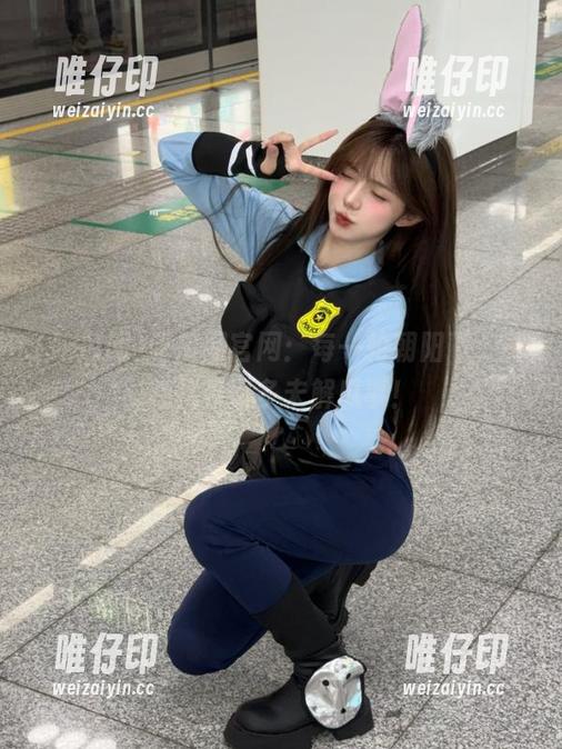 吃瓜网官网：每一轮朝阳下，都隐藏着更多未解瓜事！