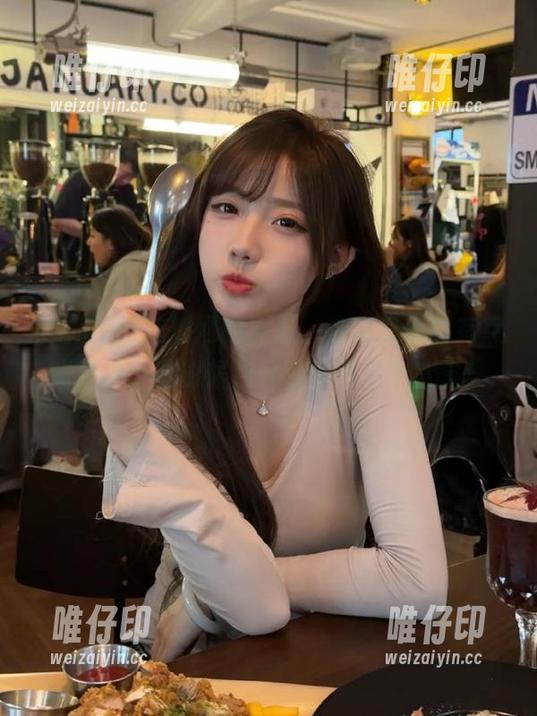 吃瓜网 吃瓜网的导航,这路是真的有点难走呀,有时候点开就像开了个盲盒!