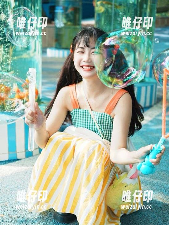 带你吃瓜 瓜田里遍地资源,带你吃瓜都快成肥了!