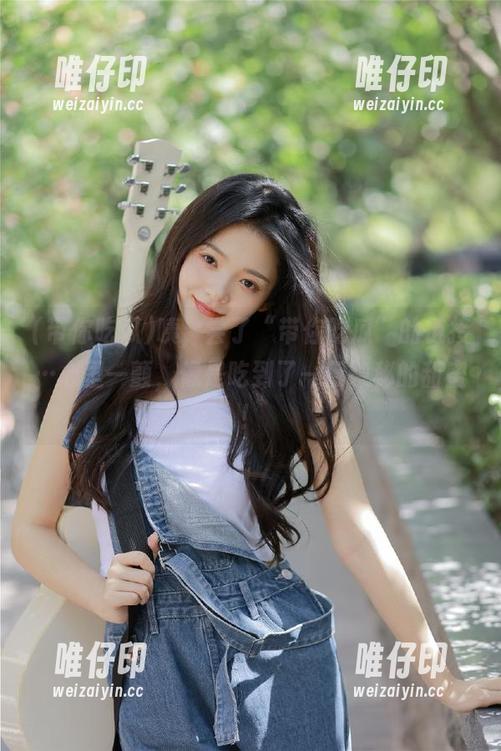 带你吃瓜 咦,尝了“带你吃瓜”的链接…心里一颤,像是吃到了一口隐秘的甜蜜!
