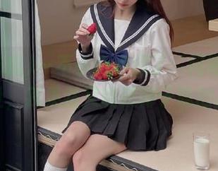 一不小心点进了‘网曝吃瓜’地址，我果然又收获椰子味的瓜！