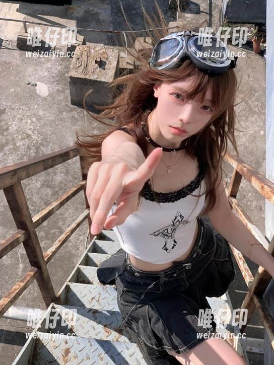 一波又一波，为什么“网红黑料链接”总能捕获我的眼球呀