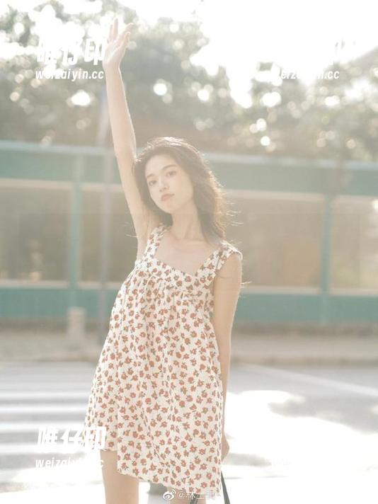 黑料51 在“黑料51”等待更新,心里美滋滋,像个等零食的孩子!