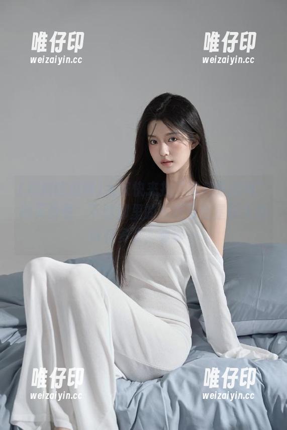 大家快来找“黑料吃瓜网”网页看看，下载那里的东西可比星际大战好看多了，等等…
