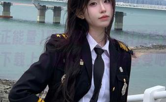 阳光明媚，黑料正能量app免下载上手超简单，直接享受吧！
