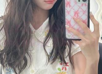 永久占领你的闲聊焦点，黑料社app让八卦成了生活的调味剂！