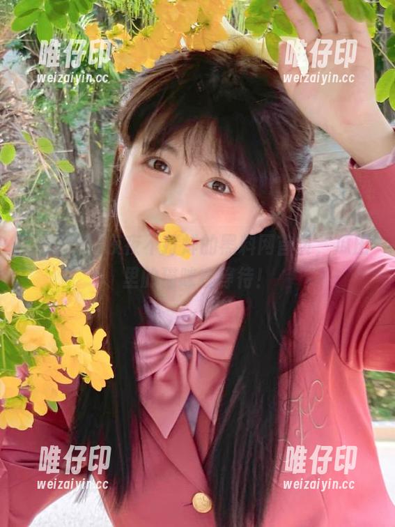 夜夜不打烊的黑料网首页，瓜田里的猫咪在等待！