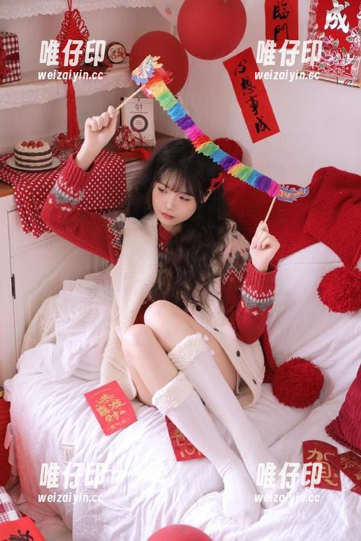 黑料网最新动态，不打烊的夜晚，瓜堆里好烦，不过心里真香！