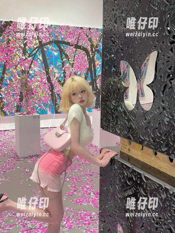 黑料网不打烊 直接登录黑料网不打烊,最新消息源源不断,我的心脏承受得了吗~