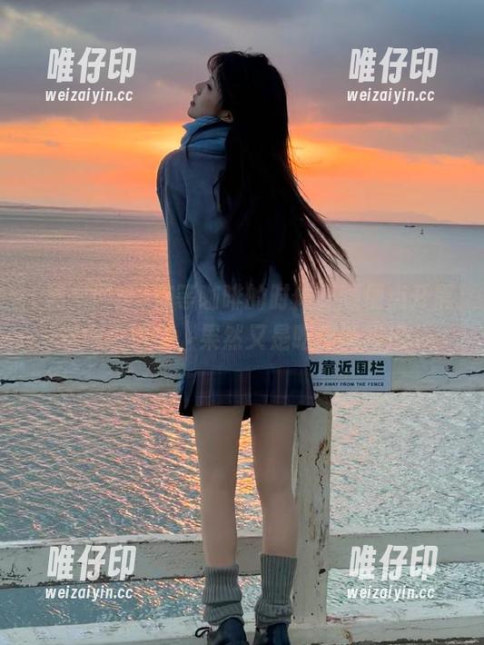 黑料网址 在等咖啡的时候,顺便点开黑料网址链接,果然又是吃瓜新发现...