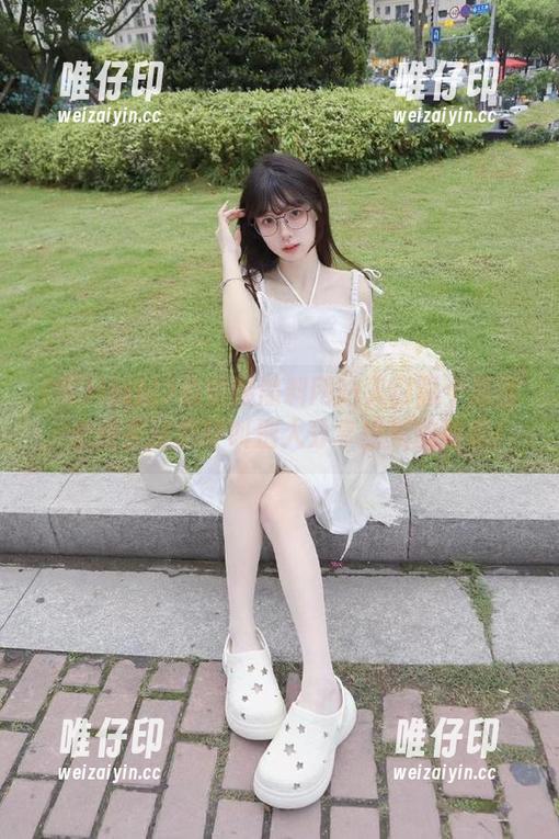 黑料网站 总觉得黑料网站入口像个迷宫,走进去就想呼叫别人分享出来的线索!